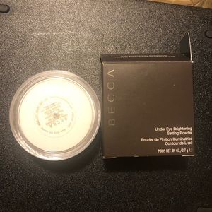 Becca Cosmetics Under Eye Brightening Setting Powder